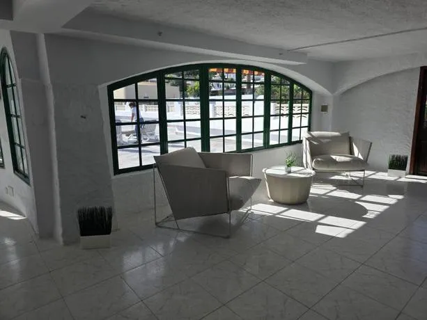 Perla Tenerife 2