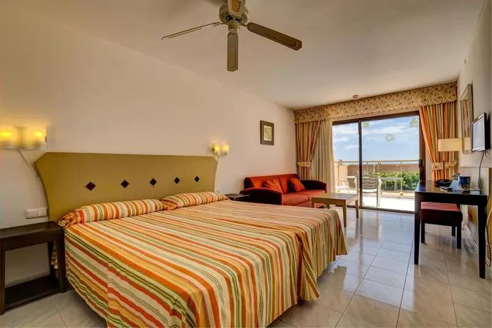SBH Taro Beach 3