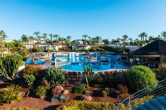 Hl Club Playa Blanca 2
