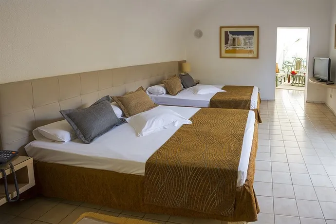 LIVVO Risco del Gato Suites 2