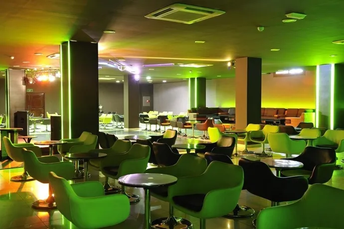 Marylanza Suites and Spa 3