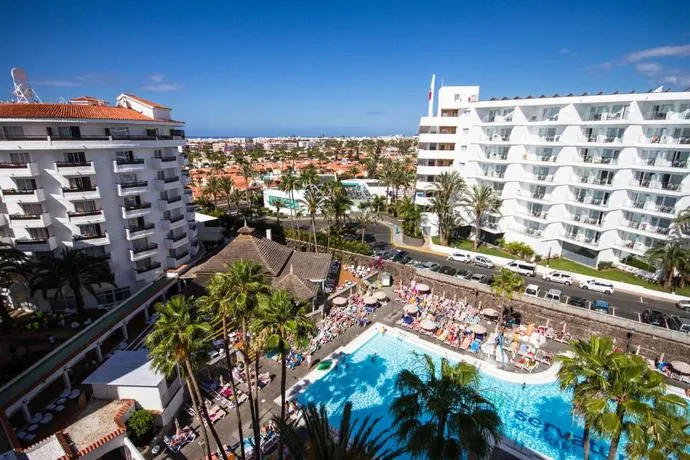 Servatur Waikiki 2