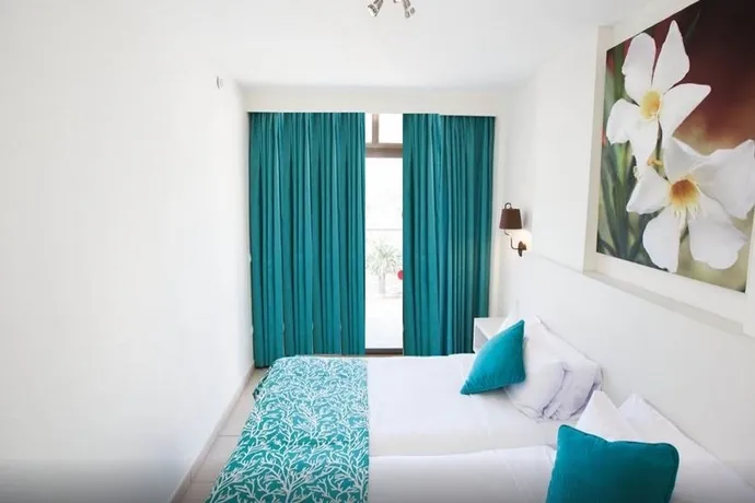 Grupotel Revoli 2