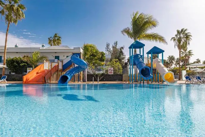 Hotel THB Tropical Island 2