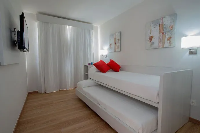 Aequora Lanzarote Suites 3