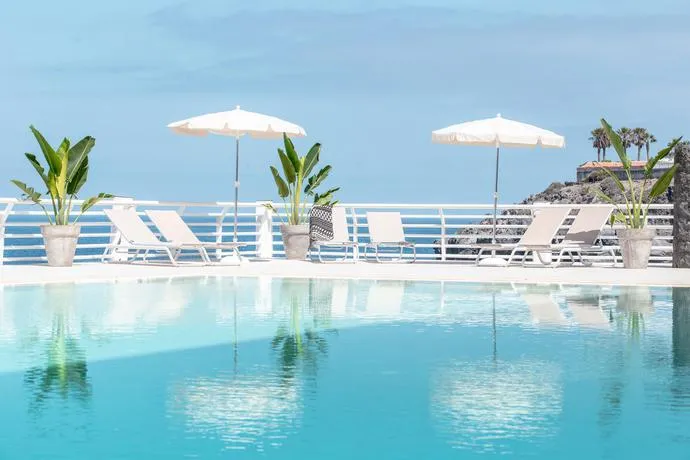 Atlantic Holiday Hotel 2