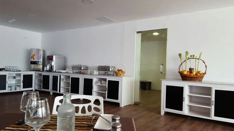 MZ Plaza Palmeras 2