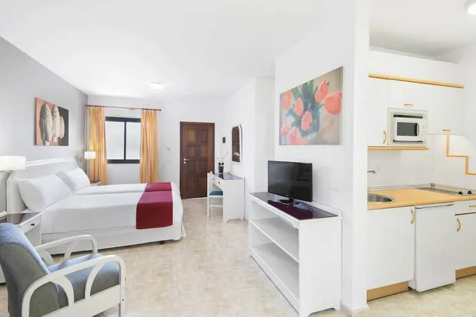 Elba Lucía Sport and Suite 2